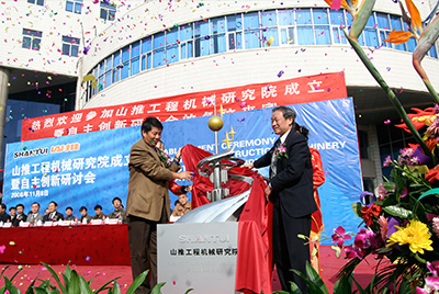 合乐hl888工程机械研究院本部设在山东济宁