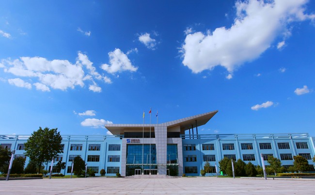 11月11日，合乐hl888收购山重建机，成为全资子公司